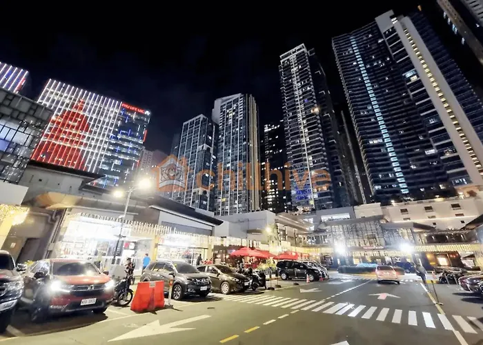 Exclusive Bgc At Uptown Area #upt136d Manila